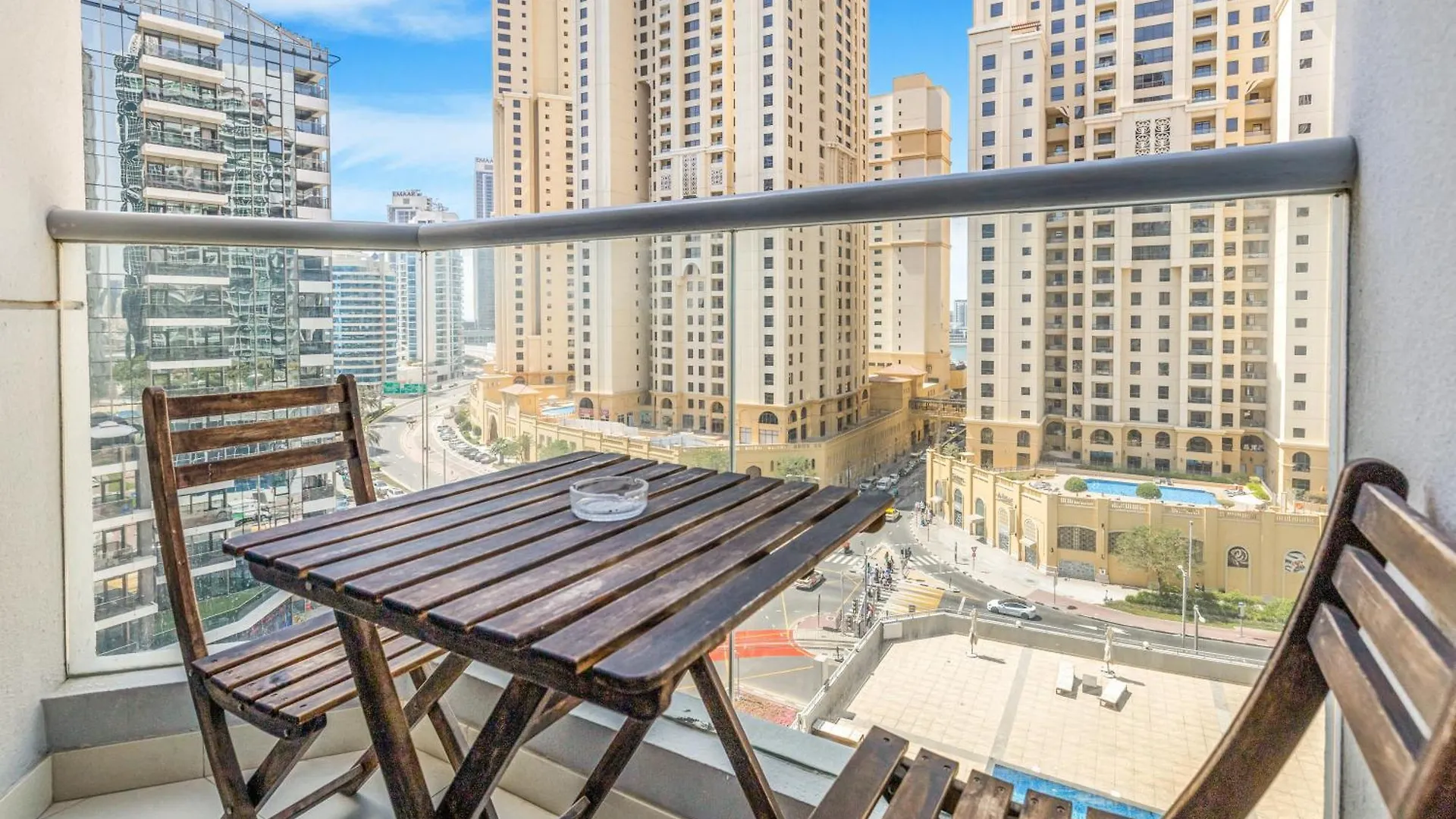 Stunning Apt In Jbr - Near Tram Dubai United Arab Emirates
