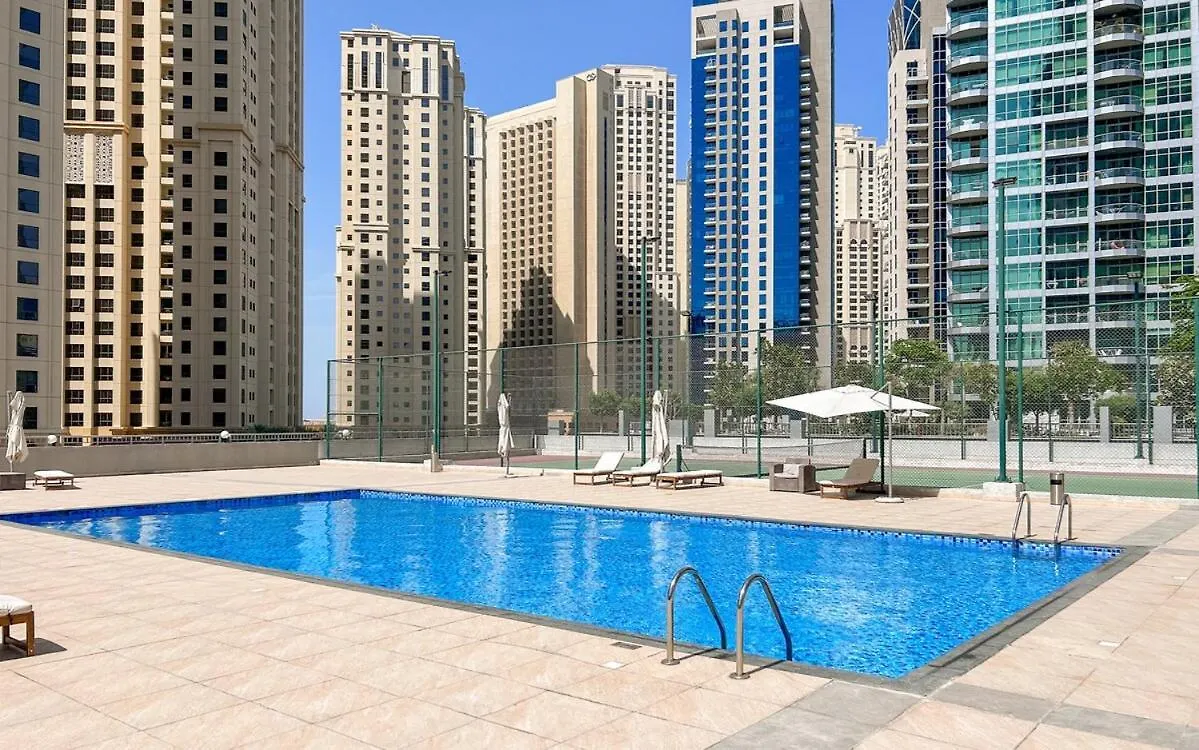Stunning Apt In Jbr - Near Tram Dubai