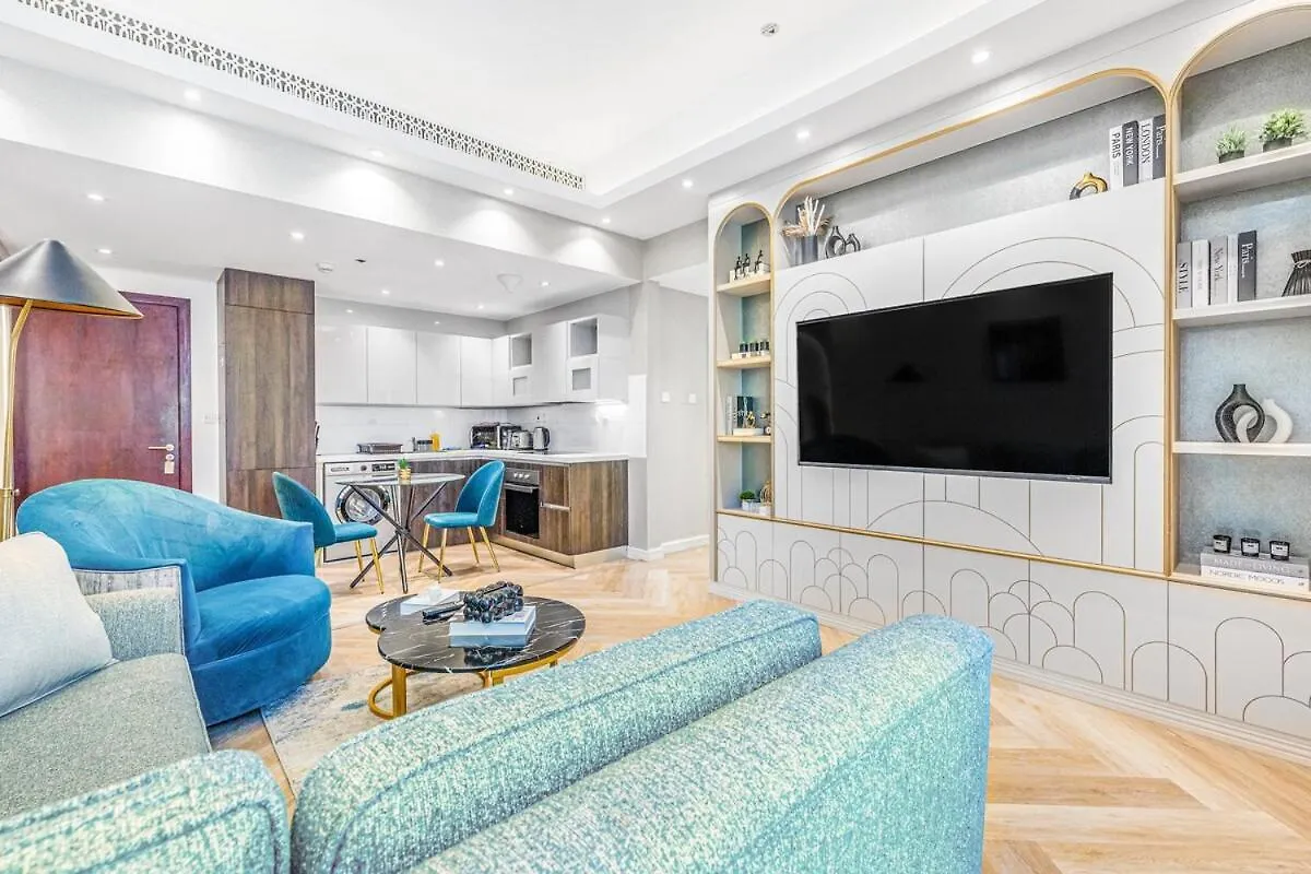 Stunning Apt In Jbr - Near Tram Dubai