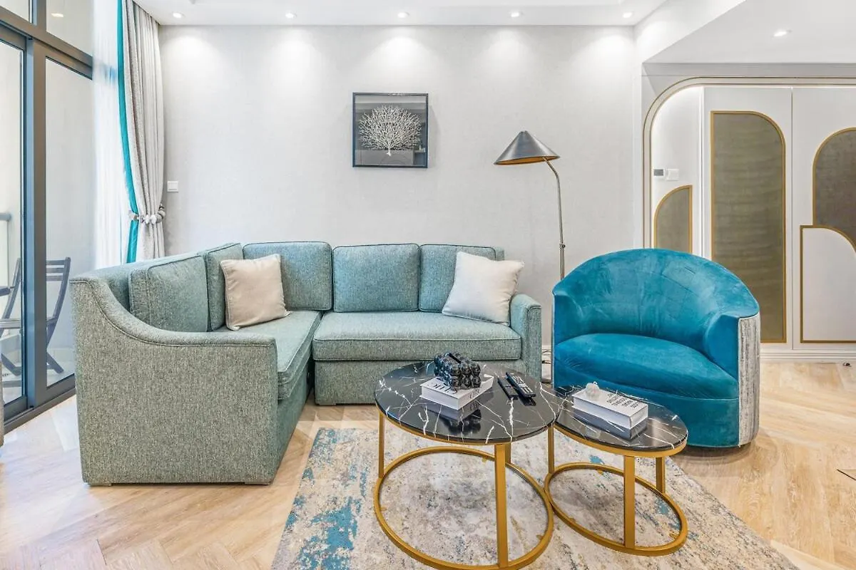 Stunning Apt In Jbr - Near Tram Dubai